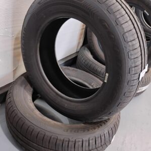 Neumático 195/65R15