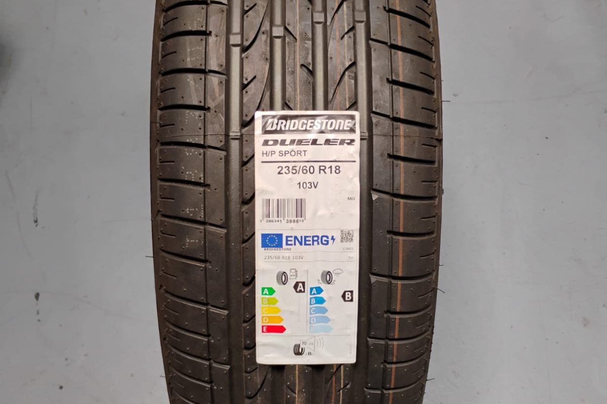235.60R18