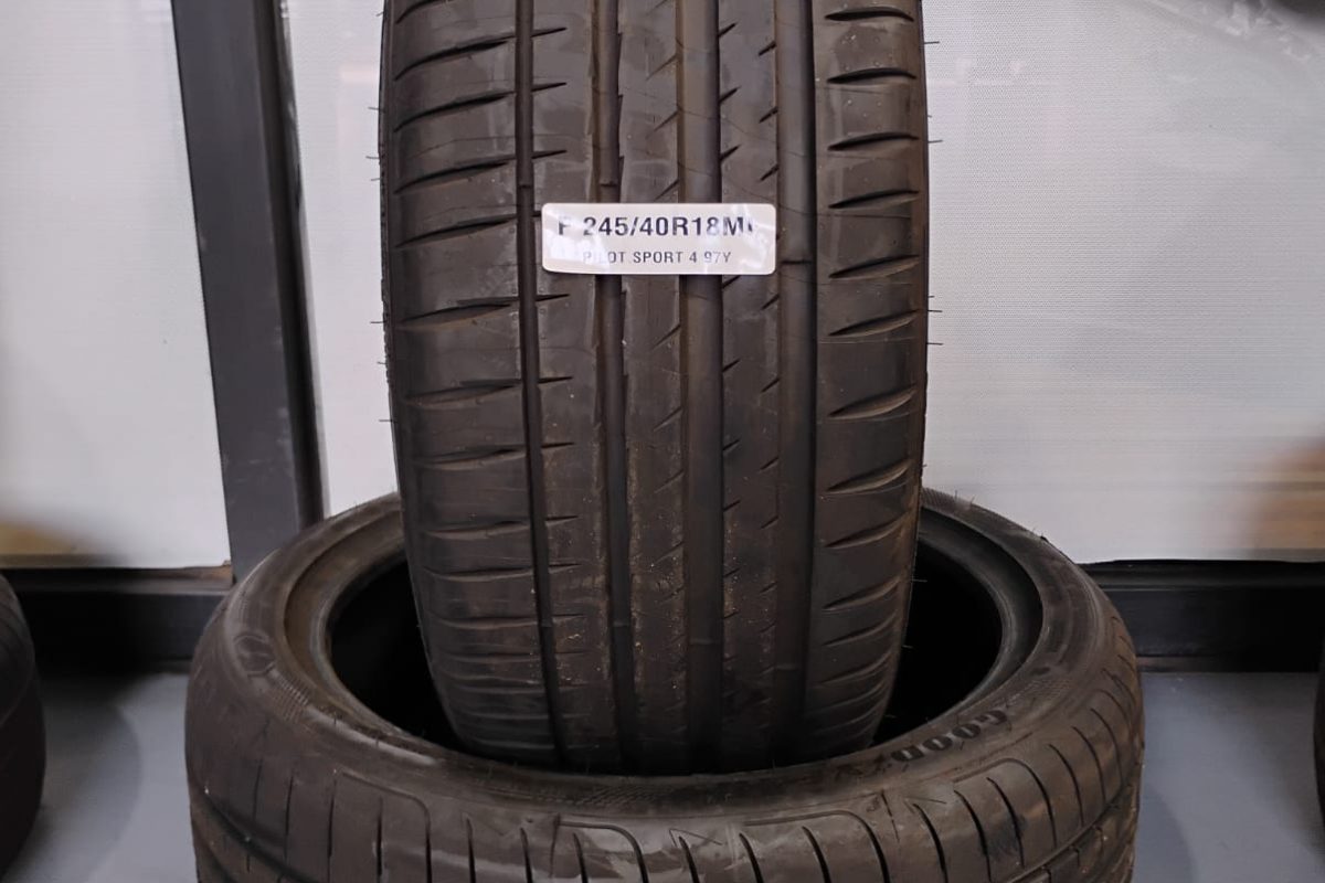 245.40R18